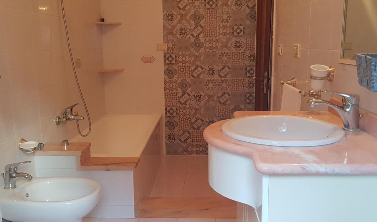 B&B La Costa Di Naxos Giardini Naxos Luaran gambar